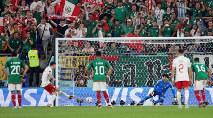 Después del juego contra Polonia, cuatro mexicanos buscaron protección consular