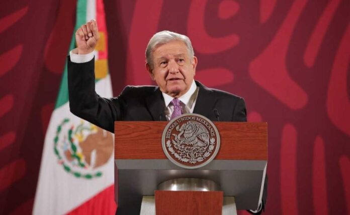 Anuncia AMLO “Plan B” en reforma electoral; no necesitaría mayoría calificada en el Congreso