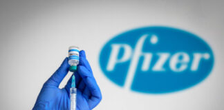 Cumple Pfizer 75 años en Toluca, Estado de México