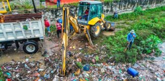 Retiran 25 toneladas de basura de la presa El Ángulo en Cuautitlán Izcalli, Estado de México